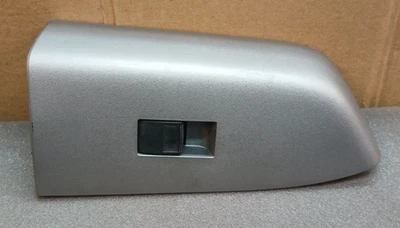 Interruptor de tracción de ventana de puerta trasera derecha Toyota Tundra 2007-2013 OEM 74271-0C040 Foto 1 de 4