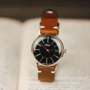 Gorgeous Rare Vympel Watch Wrist Men's Mechanical USSR Soviet Style Perfect Gift - Picture 1 of 4