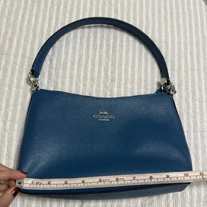 Coach Original shoulder bag New Without Tags. Color Blue - Picture 1 of 13