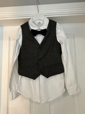 H&M Boy's Dark Grey Waistcoat, Shirt, and Bow Tie Set, 6-7 Years - Image 1 of 3