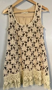 A'Reve Embroidered Woven Lace Dress Cream Small Lined Beautiful - Picture 1 of 6