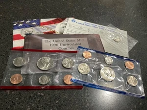1996 US Mint Set 11 Coin P&D Uncirculated with ** 1996 W West Point Dime ** - Picture 1 of 4