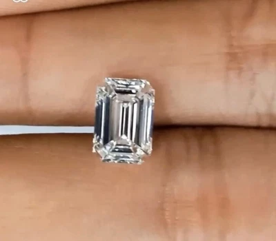1.68 Ct Lab Created F VS2 Emerald Cut IGI Certified Loose Diamond Lab Grown - Image 1 of 4