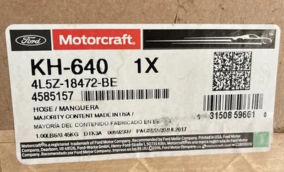 Conjunto de manguera de calentador de climatización de entrada Motorcraft KH640. Foto 1 de 3