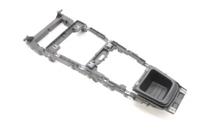 2013-2016 Porsche Boxster S Center Console Trim Bracket 99155326301 Foto 1 de 4