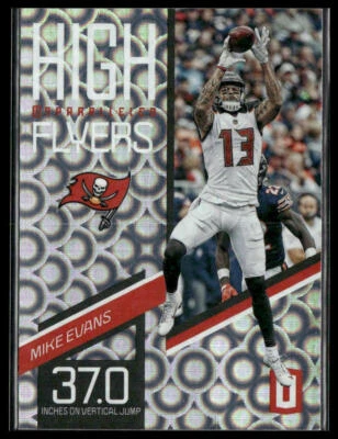 Mike Evans #HF-ME 2019 Panini Unparalleled High Flyers Groove - Image 1 of 2