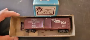 HO Scale -MANTUA CNW Chicago and Northwestern BOX CAR KIT ROUGH - Picture 1 of 1