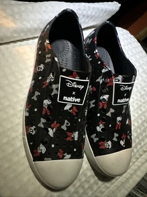 Zapatos Disney Nativo Mickey Mouse Blanco/Negro Hombre 7 Mujer 9 Excelente Estado Foto 1 de 4