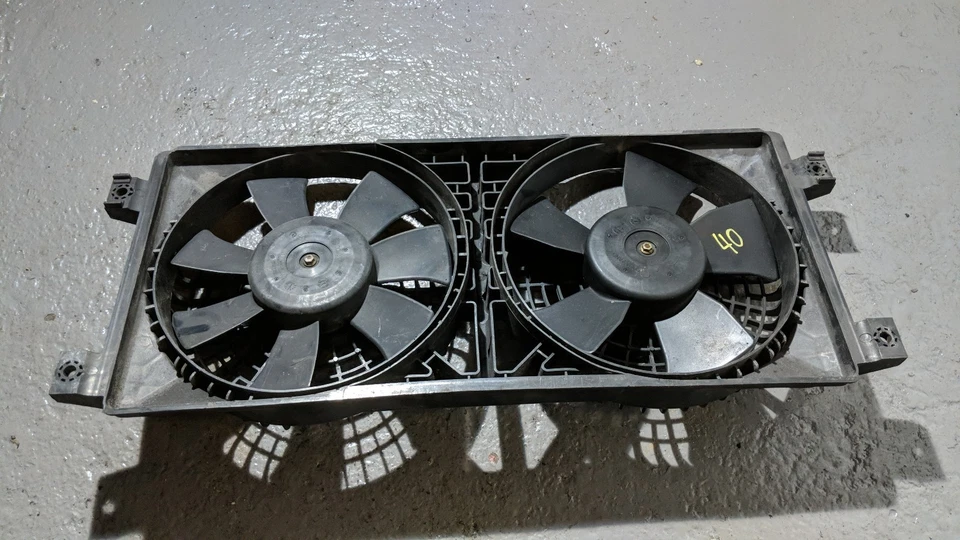 Ventilador eléctrico SsangYong Kyron 2.0 88210-21050  Foto 1 de 4