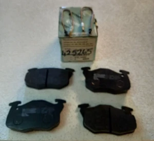 Motaquip VXL348E Front Brake Pads Peugeot 106/Citroen AX - Picture 1 of 4