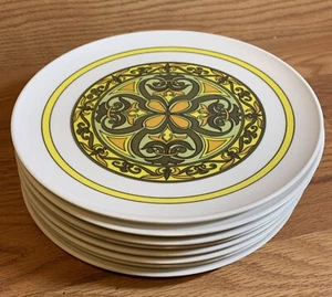 8 Vintage 1960's 1970's Melamine Dinner Plates Avocado Green Yellow Flower Power - Picture 1 of 4