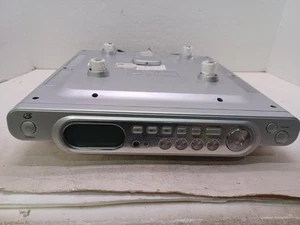 GPX Under Cabinet 7" LCD TV Digital Tuner Timer AM/FM Stereo Remote G3 - Picture 1 of 9