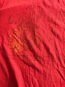 Chicago Blackhawks T Shirt distressed Banner 47 rot 2xl solide Form NHL - Bild 1 von 3