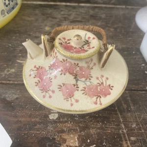 Antique Japanese  K P C   KYOTO  Satsuma   2 1/4" Tall Mini Teapot, circa 1891. - Picture 1 of 9