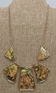 Abalone Shell Inlay Pendant Necklace 18 Gold Tone Chain Choker - Picture 1 of 4
