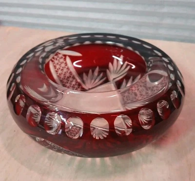 Ruby red cut to clear Bohemian crystal glass ashtray 6" X 2"  - Image 1 of 4