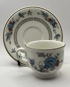 Taza y platillo ""Bleufleur"" Noritake Versatone | Japón - Imagen 1 de 4