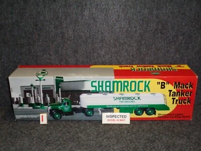 SHAMROCK 1958 B-MACK TANKER TRUCK 1:32 JMT REPLICAS NEW IN FACTORY BOX - Image 1 of 4