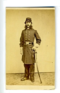 CDV UNION FIELD OFFICER WITH SWORD – NY PHOTOGRAPHER - Picture 1 of 4