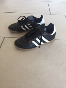 Adidas Hallenschuhe Gr. 34 - Bild 1 von 5