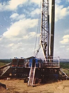 VTG Oil Drilling Rig Equipment Postcard 3.5x5.5 Wm E Noble - Picture 1 of 3