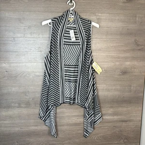 One World Women’s Size 1X Asymmetrical Cardigan Sweater Striped Gray Black NEW - Picture 1 of 9