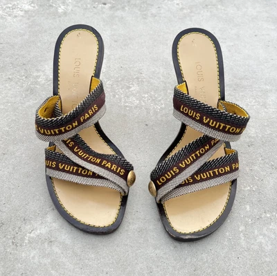 Louis Vuitton | Auténticas mulas vintage con logotipo LV de lona marrón (35,5) Foto 1 de 4