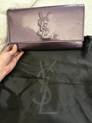 YSL Saint Laurent Foto 1 de 4