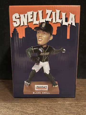 Blake Snell Snellzilla GODZILLA  2019 BGHR / San Diego Padres Bobblehead SGA NIB Cover