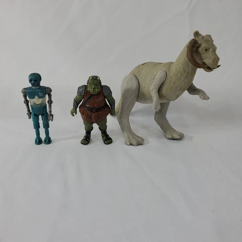 Star Wars Vintage Figure Lot - 1980s + 1970s Tuan Tuan, Medical Droid, Gamorrean Cover
