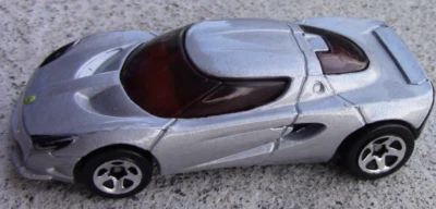 Hot Wheels 2001 First Editions Lotus M250  Silver Diecast 1/64 #025 LOOSE - Image 1 of 4