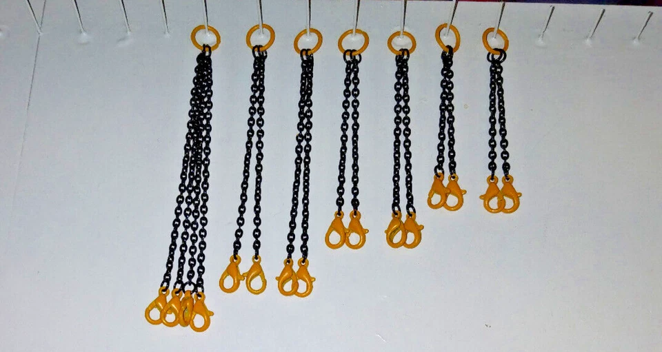 Crane Lifting Sling Chain Set. In Authentic Liebherr Yellow 1/87th Scale. - Image 1 of 1