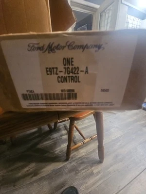 FORD CONTROL  E9TZ-7G422-A  1990-1994 BRONCO E150/250/350 F-150/250/350 F53... Foto 1 de 4