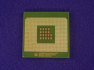 Dell U0621 Xeon 2.4GHZ 512K 533fsb Processor vt - Picture 1 of 2