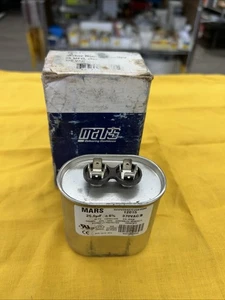 NEW Mars 12015 Motor Run Capacitor 685744-12015 25 MFD 370 VAC GE 97F9607MA - Picture 1 of 4