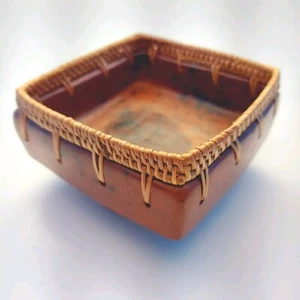 Vintage Sasak Redware Keramik geflochtener Rand-Basis quadratisch Terrakotta 4,2"x2,6" einheimisch - Bild 1 von 20