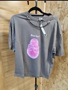 !!️NUOVA!!️T-shirt teschio femminile 💀 Koi - con catena MAGLIETTA GRIGIA XS - Foto 1 di 6