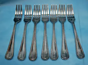 Amazon Basics Stainless Steel 18/0 Forks (x7) 8" - Picture 1 of 4