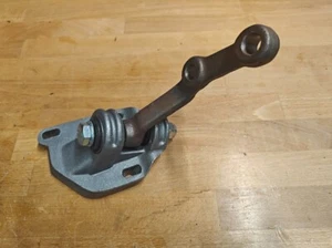 Classic Fiat 500 / Fiat 126 - Steering Idler with arm - Foto 1 di 3