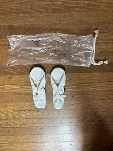 Neu im Karton La Strada Ballerinas weiß Größe 8 1/2 C - Bild 1 von 3