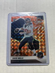 2021 Panini Mosaic - Rookies Davis Mills #322 Mosaic Reactive Orange Prizm (RC) - Bild 1 von 2