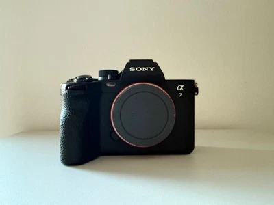 Sony Alpha 7 IV - 33MP Spiegellose Systemkamera BODY Schwarz - Bild 1 von 3