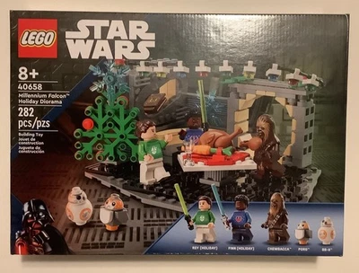 LEGO Star Wars 40658 Millennium Falcon Holiday Diorama Brand New Factory Sealed - Image 1 of 2
