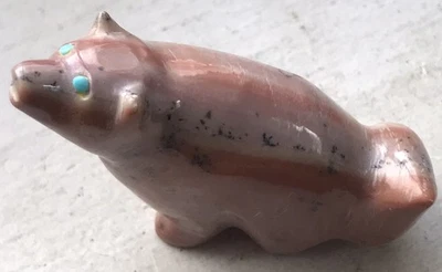 Zuni Fetiche Aullador Lobo Talla Nativo Americano Firmado Delvin Leekya Foto 1 de 4