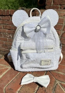 Disney Loungefly weiß Pailletten Mini Rucksack / Schleier Schleife für Hochzeit exklusiv - Bild 1 von 6