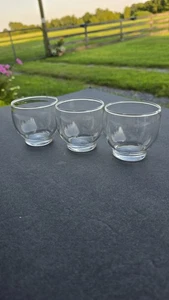 Lot de 3 petits bols à dessert en verre transparent 2,5" de haut vaisselle minimaliste - Photo 1/4