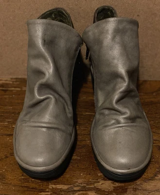 Fly London Size EU 40/ US 9 Wome Brown Suede/Sparkle Leather Ankle Bootie Shoes - Image 1 of 4