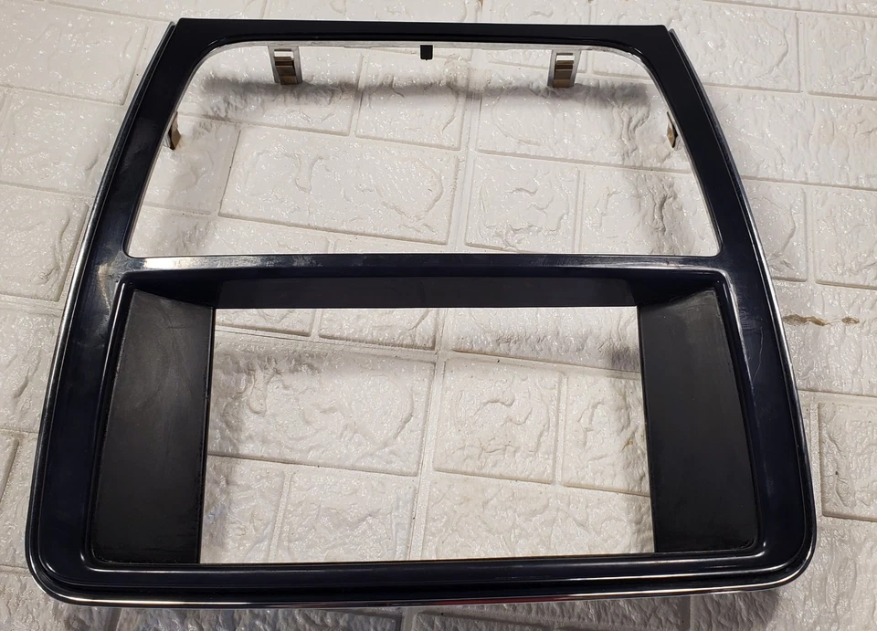 2011-2016 年 JAGUAR XJ XJL DASH 显示中心 BEZEL TRIM 深蓝色 原始设备制造商。 — 第 1/4 张图片