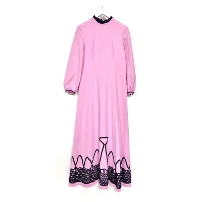 60s vintage baby pink l/s maxi dress with black geometric appliqué S/ M — 第 1/4 张图片