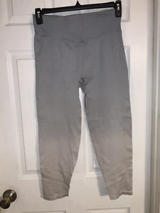 Neu mit Etikett Damengröße XL Victoria’s Secret 7/8-Tight pink hohe Taille nahtlos Ombré - Bild 1 von 2